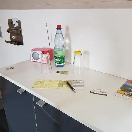 Apartment Moderne 2-zimmer Dachwohnung Im Herzen Der Rhoen *
