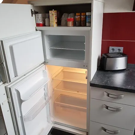 Moderne 2-zimmer Dachwohnung Im Herzen Der Rhoen Ostheim (Bavaria)